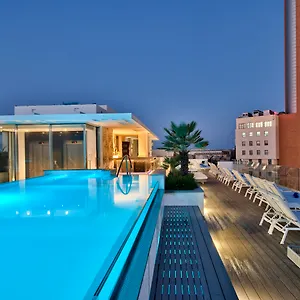 valentina.hotelssaintjulians.com/