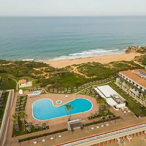 **** Hotel Ilunion Calas De Conil España